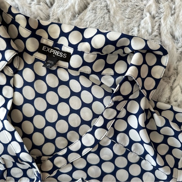 Express Polka Dot Button Down Shirt size small - Picture 2 of 8